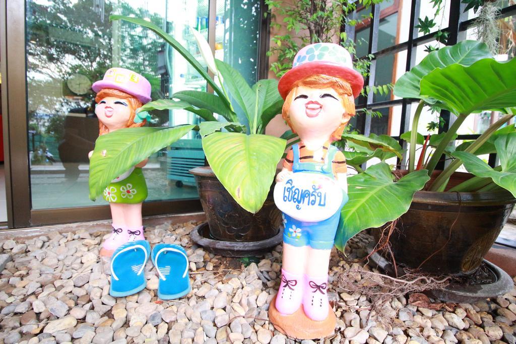 Hotel Nakara Boutique à Chiang Mai Extérieur photo